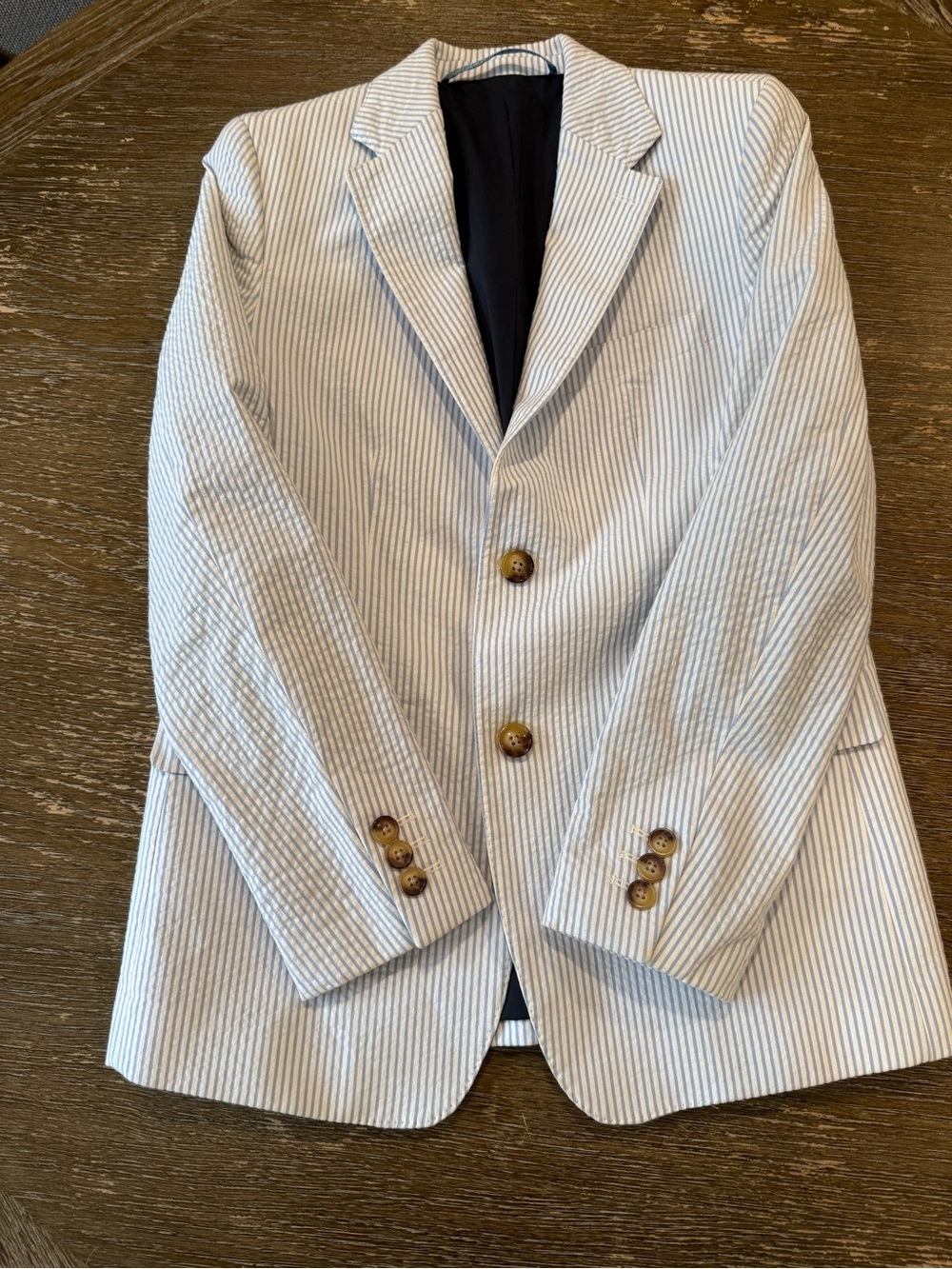 Vineyard Vines Light Blue and White Seersucker Blazer